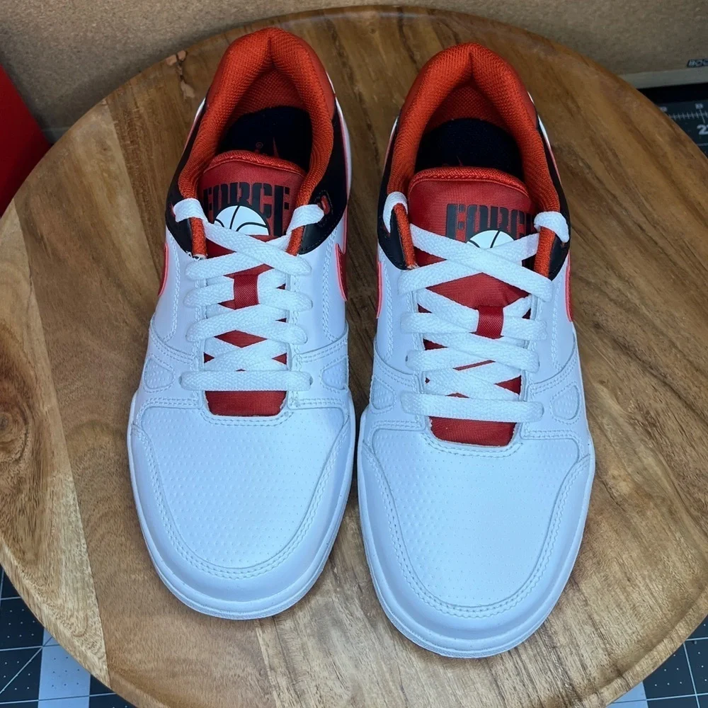 Nike Full force lo gs Brand new